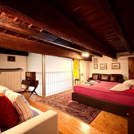 Saint Patrick Guest House Барлетта Екстер'єр фото