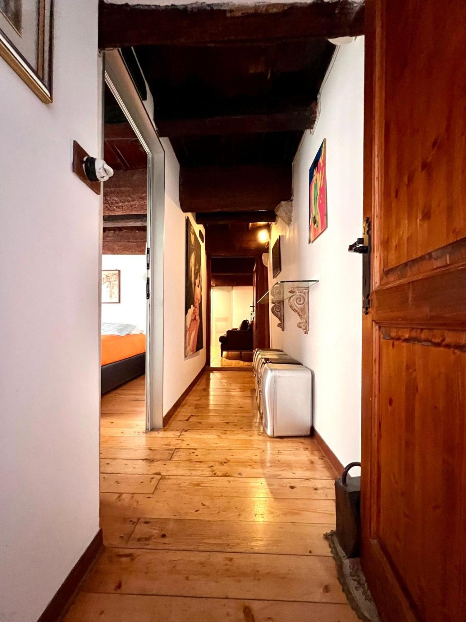 Saint Patrick Guest House Барлетта Екстер'єр фото